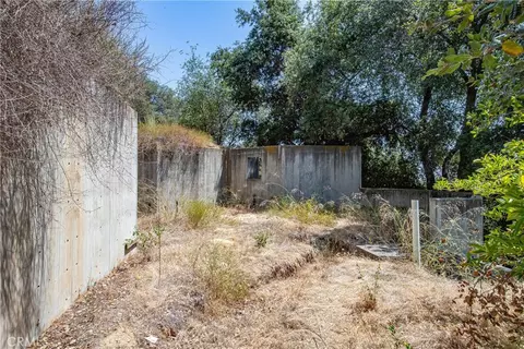 3577 Shaw Ranch Rd, Pasadena, CA 91107 photo 17
