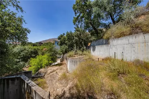 3577 Shaw Ranch Rd, Pasadena, CA 91107 photo 20