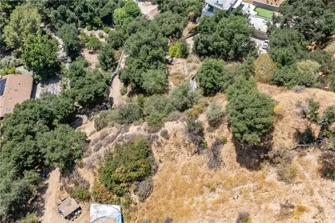 3577 Shaw Ranch Rd, Pasadena, CA 91107 photo 12