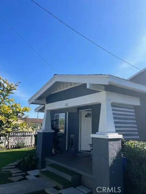 226 Edinger Ave, Santa Ana, CA 92707