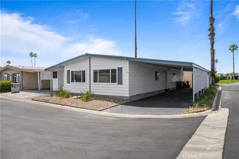 601 N Kirby St #33, Hemet, CA 92545
