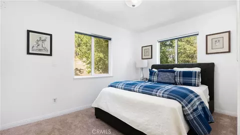 Bedroom - 29282 Pine Dr, Cedar Glen, CA 92321 photo 2 of 3