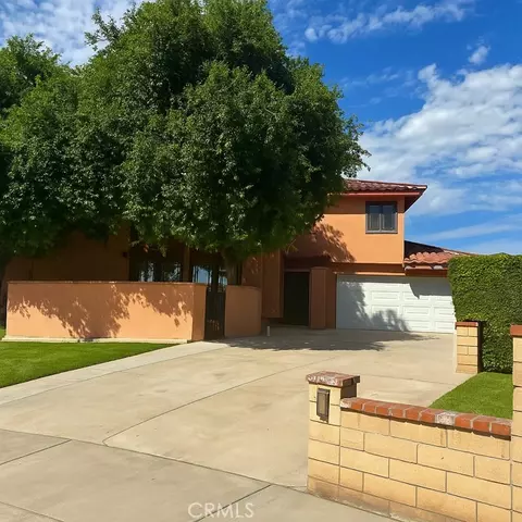 3223 Algonquin Ln, Riverside, CA 92503