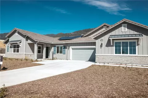 7051 Hurley Ct, San Bernardino, CA 92407
