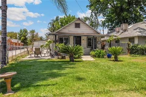 1003 Stevenson St, Colton, CA 92324