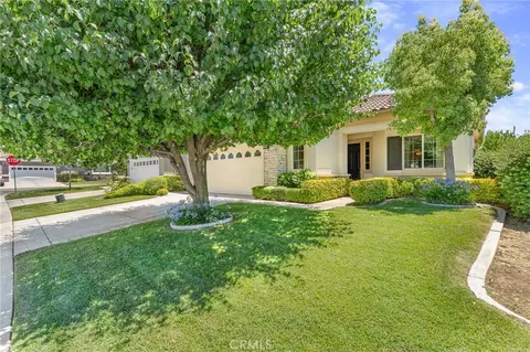 1790 N Forest Oaks Dr, Beaumont, CA 92223