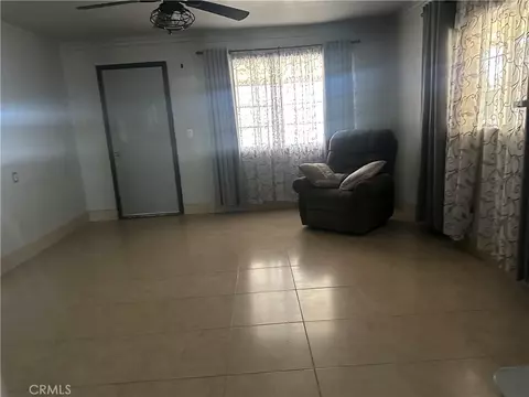 3938 Kreuer Rd, Phelan, CA 92371 photo 9