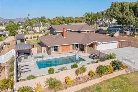 3985 Oakridge Cir, Norco, CA 92860