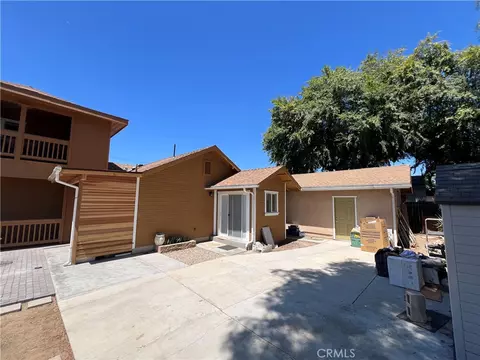 Exterior - 6952 Coolidge Ave, Riverside, CA 92506 photo 4 of 9