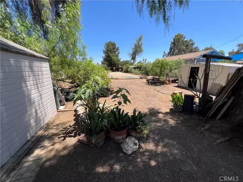 Exterior - 6952 Coolidge Ave, Riverside, CA 92506 photo 7 of 9