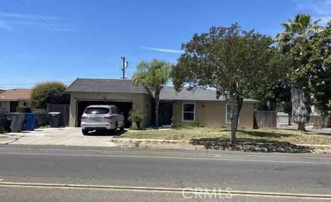 4497 N Chestnut Ave, Fresno, CA 93726