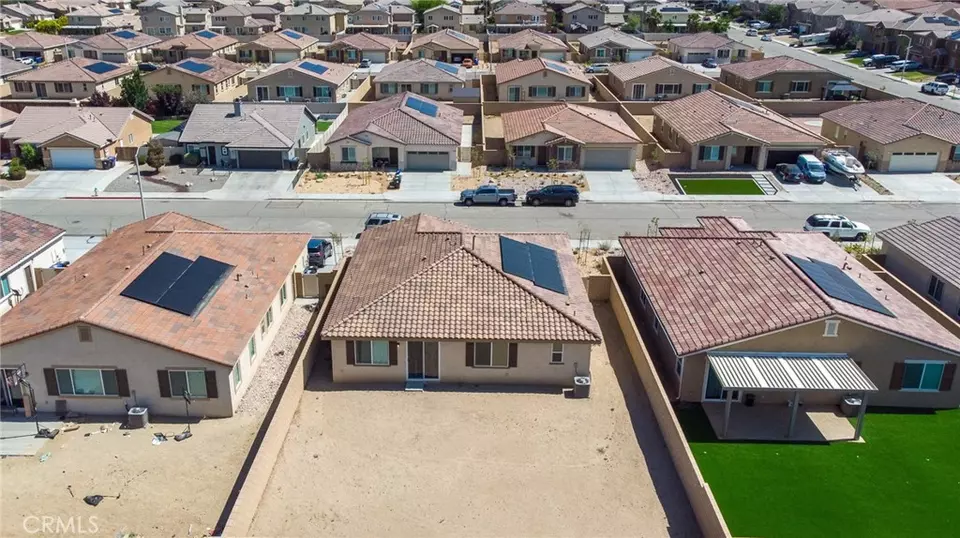 View/Area - 11762 Far Hills Ln, Victorville, CA 92392 photo 3 of 4