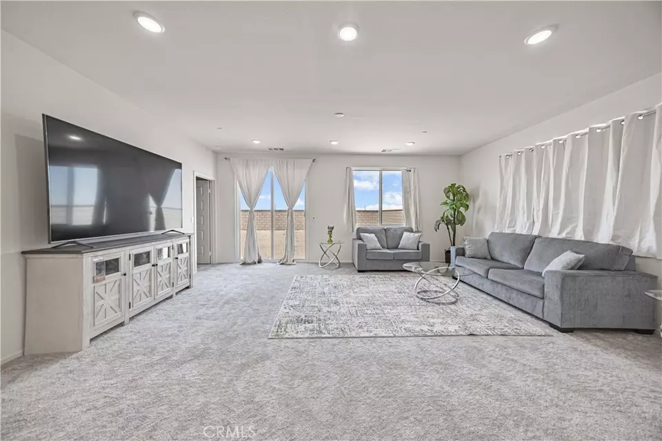Other - 11762 Far Hills Ln, Victorville, CA 92392 photo 5 of 9