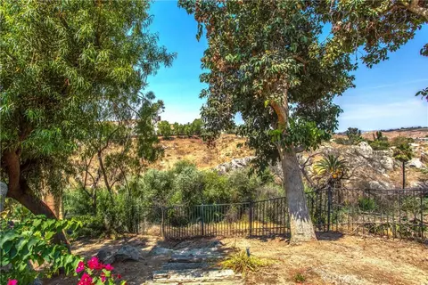 Exterior - 6966 Ranch View Rd, Riverside, CA 92506 photo 7 of 15