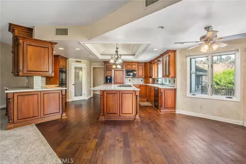 Kitchen - 6966 Ranch View Rd, Riverside, CA 92506 photo 1 of 6