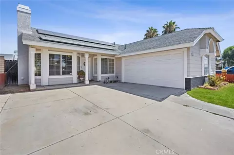 88 Whirlaway St, Perris, CA 92571
