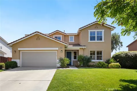 9302 Meadow Ln, Riverside, CA 92508