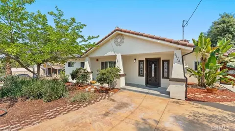 9372 Lamar St, Spring Valley, CA 91977