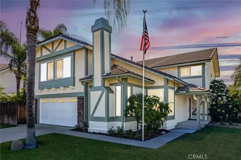 21992 Hoi Cir, Lake Forest, CA 92630