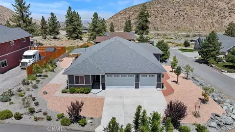 5478 Pacific Crest Dr, Wrightwood, CA 92397