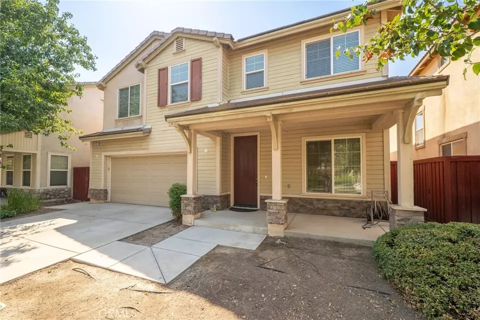 Exterior - 1611 Gilliam Ct, Riverside, CA 92501 photo 3 of 10