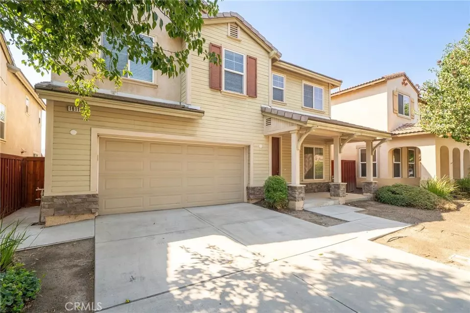 Exterior - 1611 Gilliam Ct, Riverside, CA 92501 photo 2 of 10