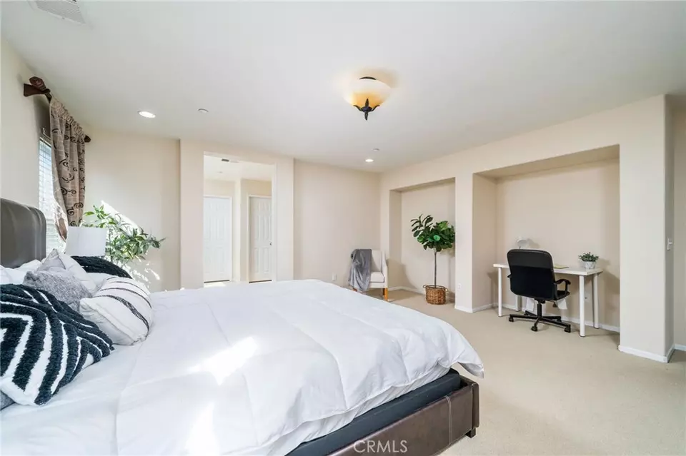 Bedroom - 1611 Gilliam Ct, Riverside, CA 92501 photo 5 of 5
