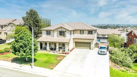 View/Area - 18668 Alderbrook Dr, Riverside, CA 92508 photo 2 of 3