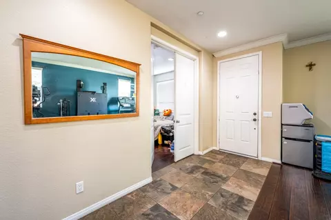 Entry Way - 18668 Alderbrook Dr, Riverside, CA 92508 photo 2 of 4