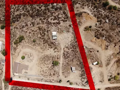 View/Area - 20320 Roads End Dr, Perris, CA 92570 photo 1 of 7