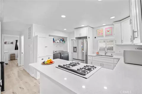 17086 Esperanza Dr, Perris, CA 92570