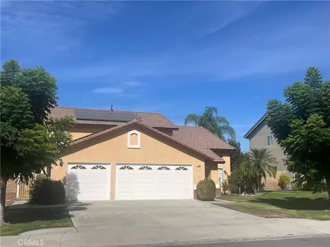 7784 Silver Buckle Rd, Highland, CA 92346