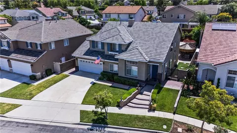 540 Newport Cir, Corona, CA 92881
