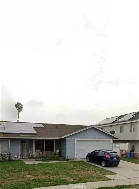 10851 Maple Ave, Bloomington, CA 92316