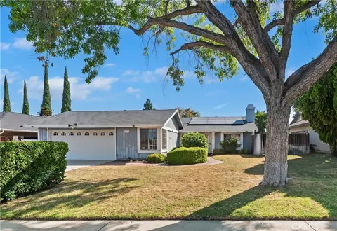 3233 Saratoga St, Riverside, CA 92503