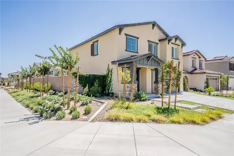 8346 Woodrose St, Jurupa Valley, CA 92509
