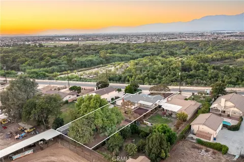 982 River Dr, Norco, CA 92860