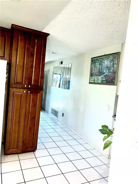 Entry Way - 1949 S Palm Pl, Ontario, CA 91762 photo 1 of 1