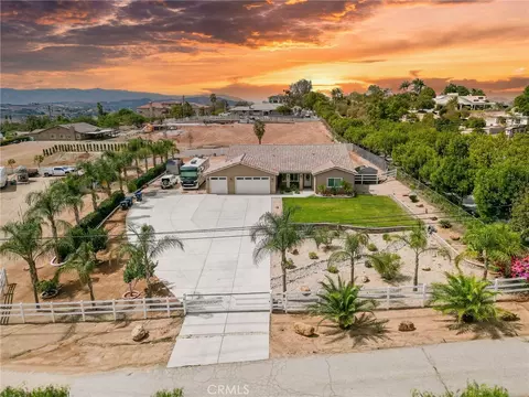 16073 Capella St, Riverside, CA 92504