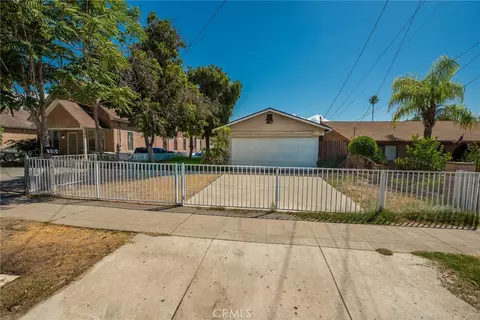 859 N G St, San Bernardino, CA 92410