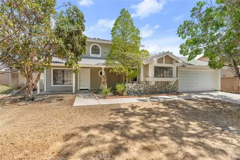 7541 Catawba Dr, Fontana, CA 92336