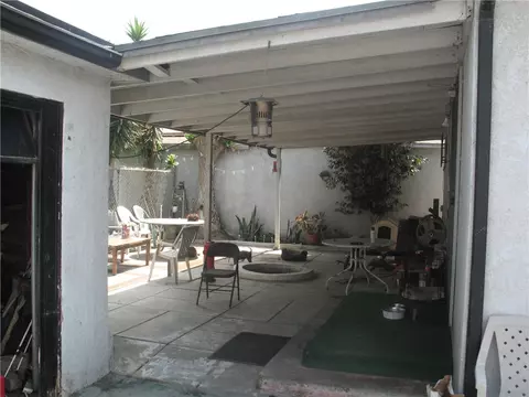 812 N Poinsettia Ave, Compton, CA 90221 photo 6