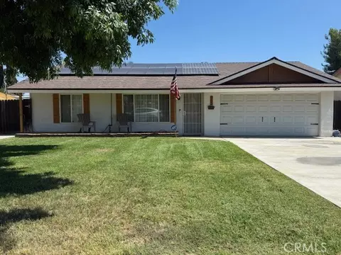 962 Massachusetts Ave, Beaumont, CA 92223