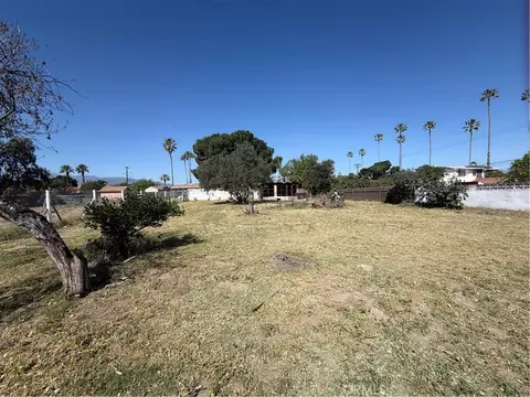 Exterior - 17468 Grevillea St, Fontana, CA 92335 photo 4 of 4