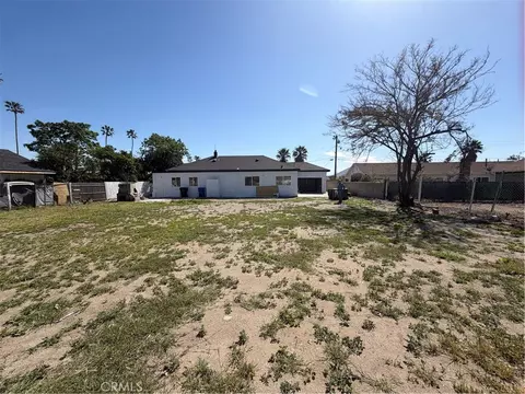 Exterior - 17468 Grevillea St, Fontana, CA 92335 photo 3 of 4