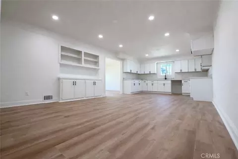 Living - 17468 Grevillea St, Fontana, CA 92335 photo 2 of 2
