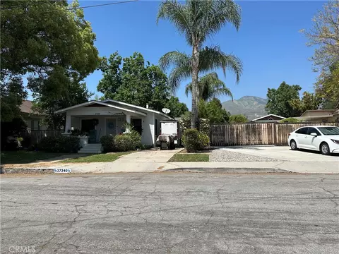 27240 Main St, Highland, CA 92346