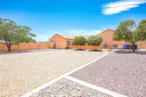 13696 Freedom Way, Victorville, CA 92392