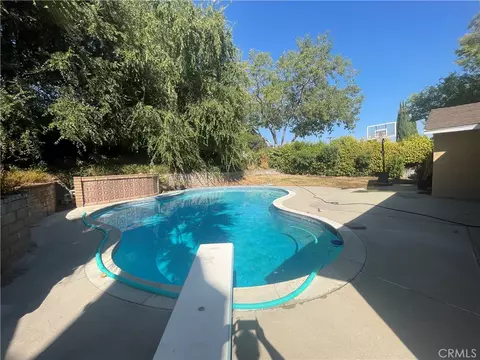 604 Northpark, San Bernardino, CA 92407