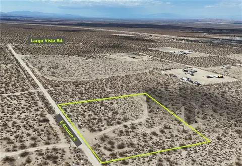0 E Ave X, Llano, CA 93544